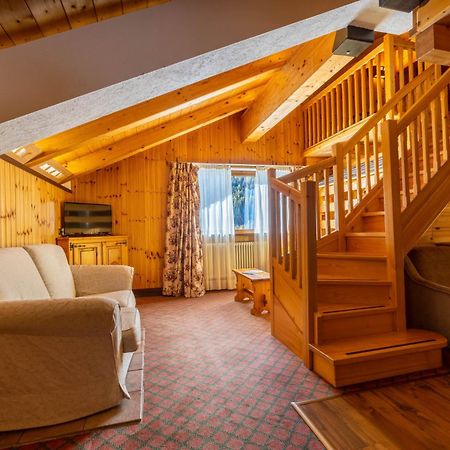 Hotel Bouton D'Or - Cogne Kültér fotó