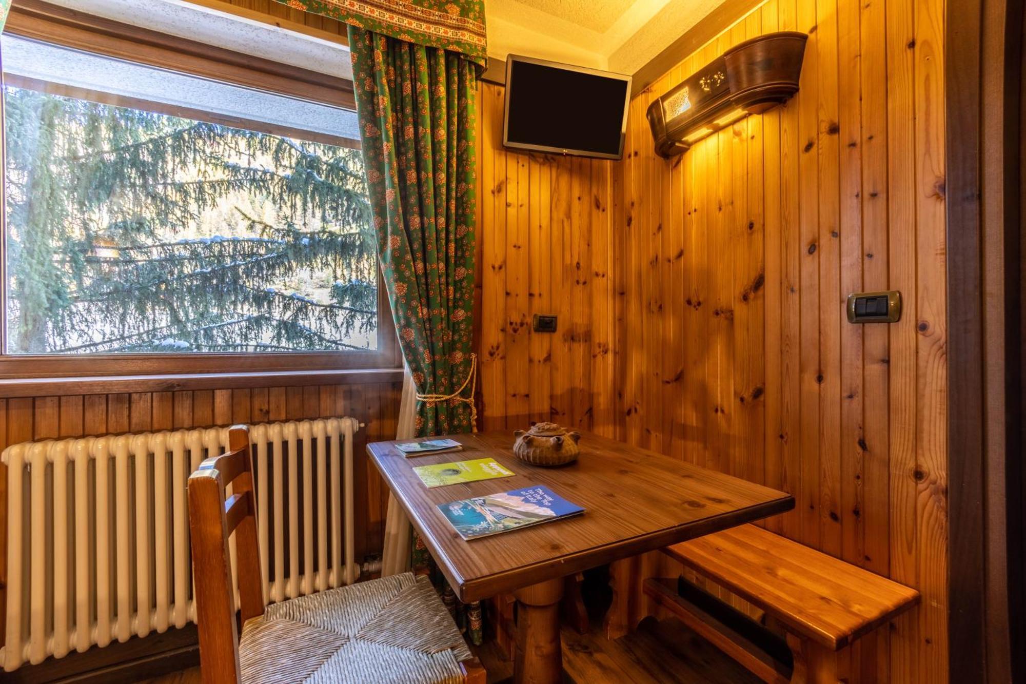 Hotel Bouton D'Or - Cogne Kültér fotó
