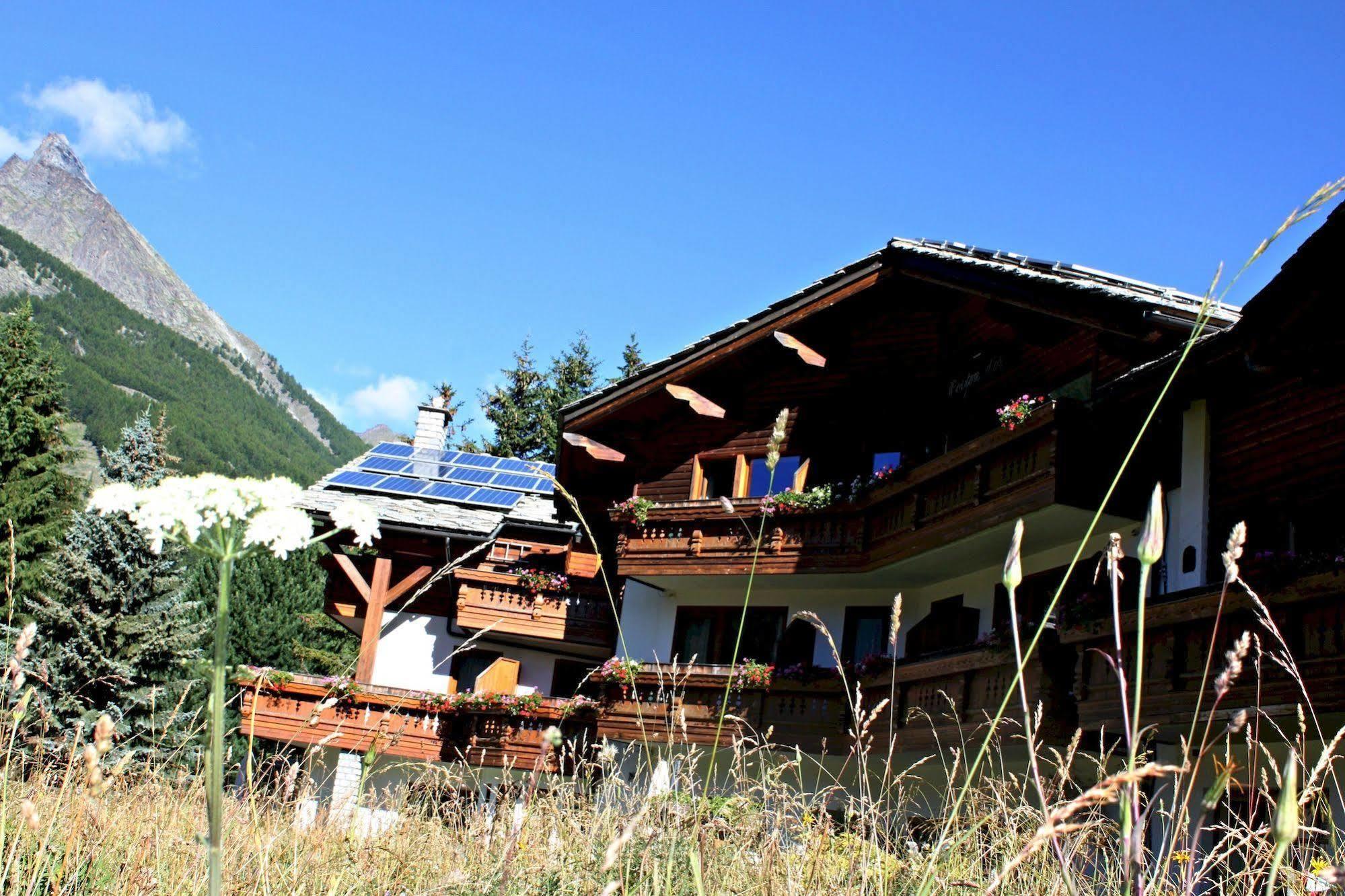 Hotel Bouton D'Or - Cogne Kültér fotó
