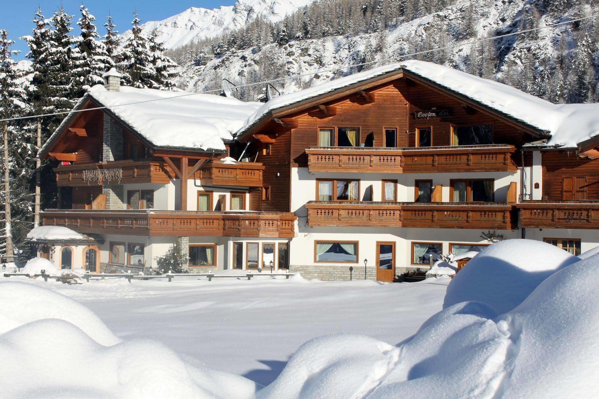 Hotel Bouton D'Or - Cogne Kültér fotó