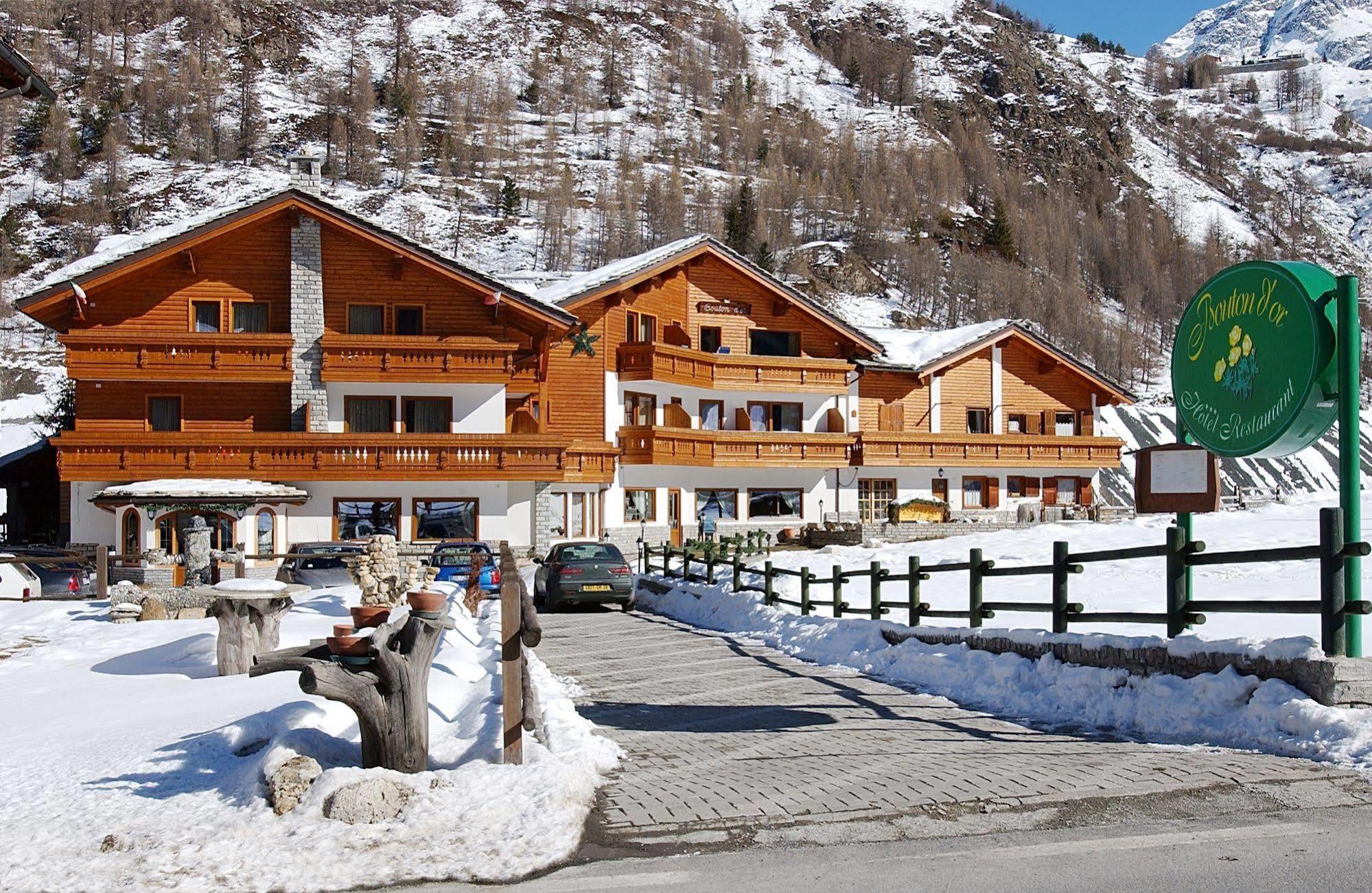 Hotel Bouton D'Or - Cogne Kültér fotó